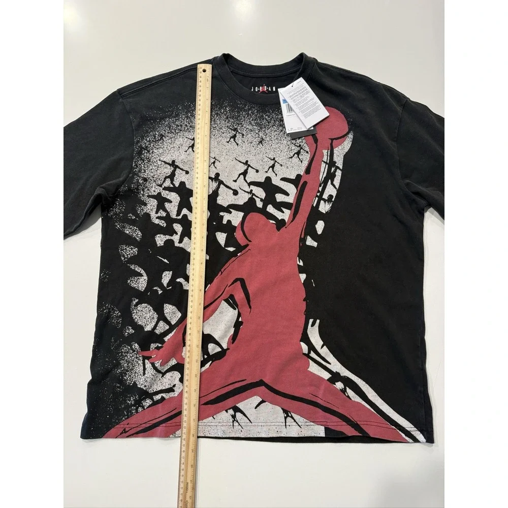 Jordan Reissue Graphic Oversized T-Shirt Men's M Black Gym Red HQ8982-010